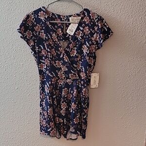 Sweet Wanderer Floral Sleeveless Romper